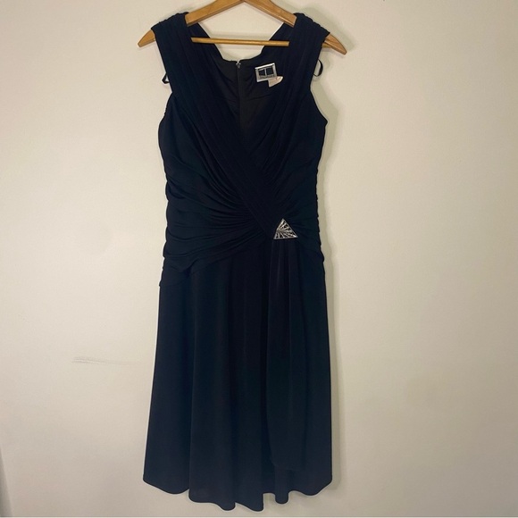 Tadashi Shoji Dresses & Skirts - Vintage TADASHI Shoji Elegant Black V Neck Sleeveless Midi Dress Large Bridal